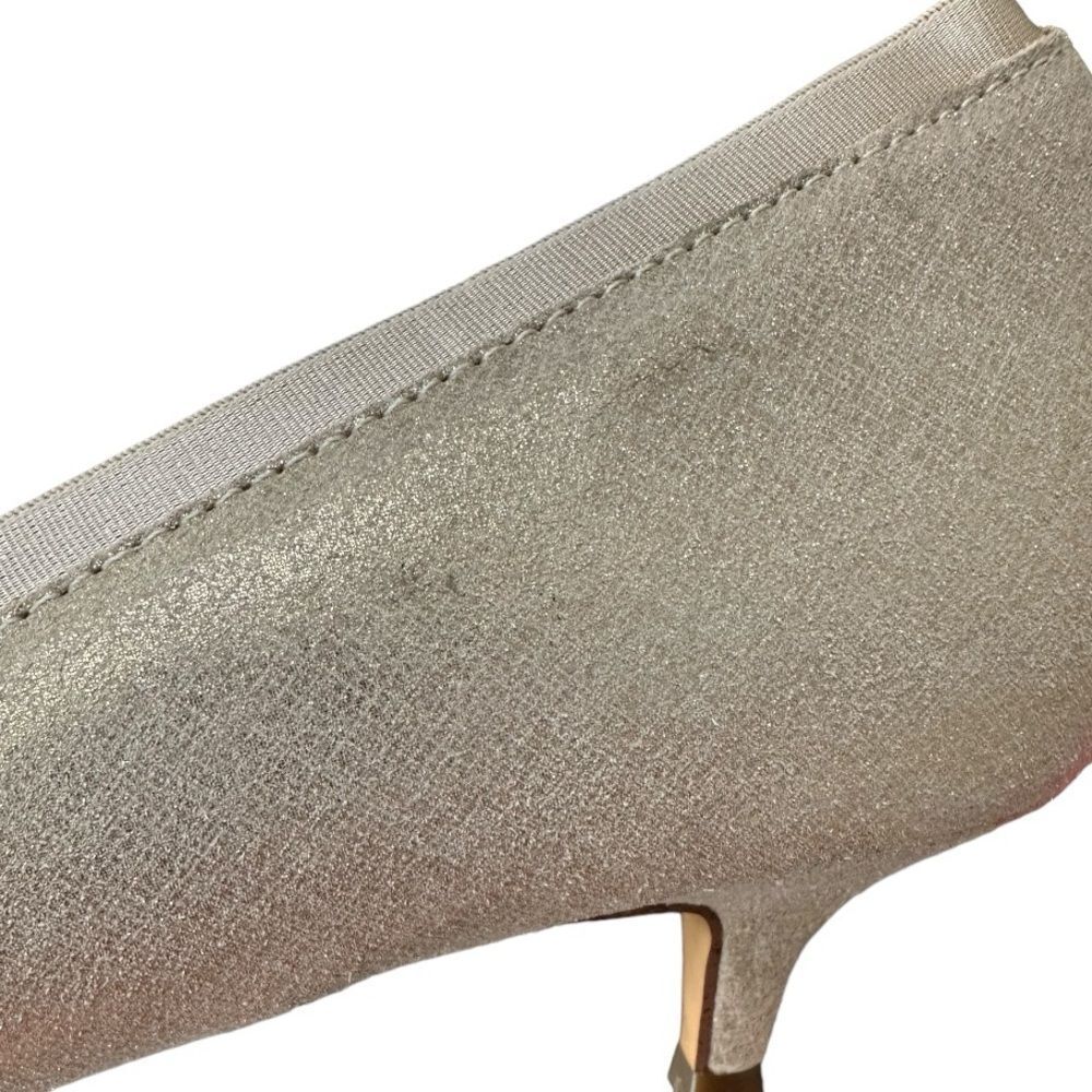 Vionic Women's Champagne Shimmer Pointed Toe Kitten Heels - Picture 10 of 11